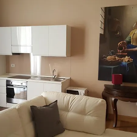 Apartment Duca Di Sarro Le *