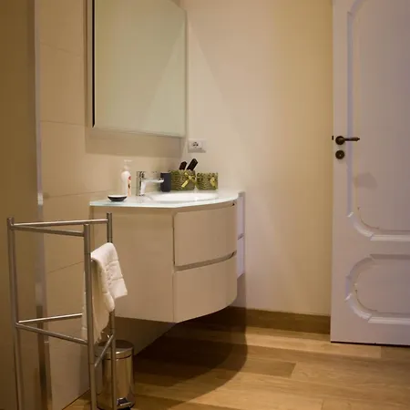 Duca Di Sarro Le Apartment