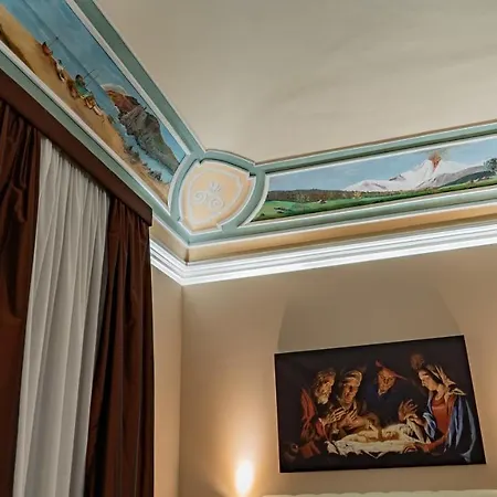 Duca Di Sarro Le Apartment *