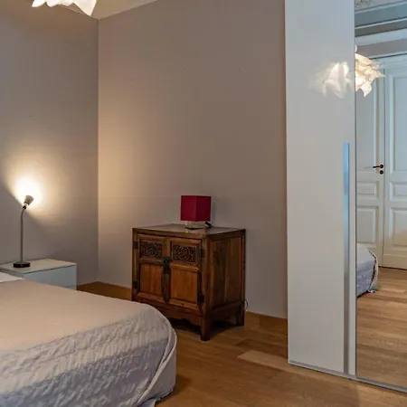 Duca Di Sarro Le Apartment